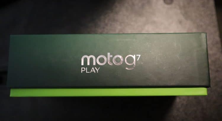 Motorola G7 Play Box